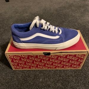 Blue Vans old skool lows
